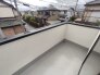 南向きバルコニーでお洗濯ものはいつもカラッと乾きます。
