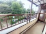 南側に面したワイドな幅のバルコニー、カラッと洗濯物が乾きそう。
