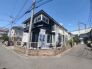 風通し・日当たりに優れる角地。開放感をお楽しみください。
