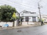 駐車が苦手な方にも嬉しい、9ｍ道路に面した住まい。
