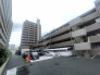 車通りの少ない閑静な住宅地、のびのびした子育てに適します。
