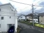 車の通りも少ない閑静な住宅地。子育てにも、第二の人生にも。
