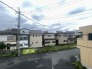 閑静な住宅地で、小さなお子様がいるご家族にも安心。
