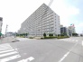 最寄り駅まで徒歩4分の近さ。 忙しい朝が助かる立地、 暮らしにゆとりが生まれます。
