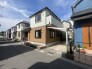 落ち着いた住宅街の雰囲気に馴染む、整然とした佇まいが日々の暮らしに穏やかな安心感をもたらしてくれます
