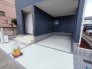 雨風から大切な愛車を守るビルトインガレージ。
