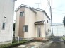 車通りの少ない閑静な住宅地、のびのびした子育てに適します。
