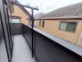 南向きバルコニーでお洗濯ものはいつもカラッと乾きます。
