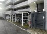 日々の暮らしを支える、整然と管理された共用スペース。必要な設備がしっかりと備わっており、入居後の生活動線もスムーズにイメージできる、機能性と安心感のある住まい環境です
