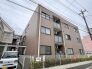 車通りの少ない閑静な住宅地、のびのびした子育てに適します。
