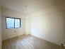 北側の５帖のお部屋です