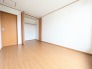 シンプルでクセのない内装が、暮らしに心地よいゆとりと落ち着きをもたらします。