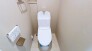 新しくお住まいになる方のことを考えて、トイレも新品に交換しました。
