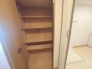 たっぷり収納で、お部屋の中はいつもキレイに片付きそうですね。
