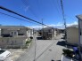 空が広く見渡せる開放的なロケーションで、落ち着いた街並みが日常に心地よい安らぎをもたらします
