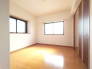子供部屋には丁度良い洋室。
