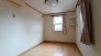 今からここを誰のお部屋にしようか、そんな洋室。
