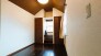 今からここを誰のお部屋にしようか、そんな洋室。
