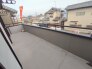 南面に広がるワイドバルコニー、明るい空間でのびのび過ごせるプランです。
