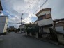 穏やかな時間が流れる住宅街の中で、空の広がりを感じながら落ち着いた毎日を過ごせる住環境です。