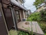 室内と屋外をゆるやかにつなぐ心地よいスペースは、日々の暮らしに安らぎのひとときをもたらしてくれます。