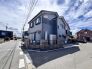 角地につき、開放感に恵まれる住居がここに。
