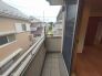 らくらくお洗濯を助ける広いバルコニー。

