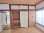 今からここを誰のお部屋にしようか、そんな洋室。
