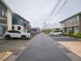 閑静な住宅地で、小さなお子様がいるご家族にも安心。

