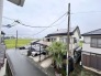 周辺の豊かな自然と調和した落ち着きのある穏やかな雰囲気が漂います。
