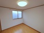 子供部屋には丁度良い洋室。サイズは5.2帖。
