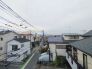 あたりの建物はほぼ住宅で、静かな環境です。
