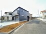 南道路に面した、陽当たり良好な物件です。
