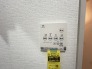 空気もこもらず、いつもクリーンな浴室乾燥機付。
