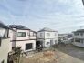 あたり一帯に住宅が広がる立地、住宅地ならではのロケーション。
