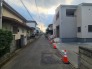 穏やかな時間が流れる住宅街の風景に、新しい暮らしの拠点としての落ち着きを感じます。