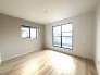たっぷりの陽光に包まれる明るい住まいが、ここにあります。
