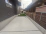 季節のお花を少し楽しむのにちょうどいいサイズのお庭です。
