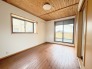 木の温もりを感じる、落ち着いた空間。
