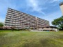最寄り駅まで徒歩13分の近さ。 忙しい朝が助かる立地、 暮らしにゆとりが生まれます。
