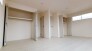 将来的には間仕切りして２部屋に変更可能な洋間。成長に合わせた間取り変更が可能なタイプ。
