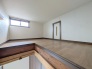 住まいに静かな個性を添える小屋裏収納。素材の風合いとシンプルな造りが、穏やかな暮らしを演出します。
