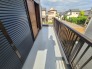 晴れやかな空の下、広がる景色を眺めながらゆったりと過ごせる空間