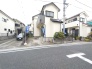 閑静な住宅地で、小さなお子様がいるご家族にも安心。
