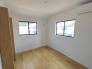子供部屋には丁度良い洋室。サイズは５.２帖。
