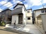 コンパクトですがしっかり駐車スペースあります〇