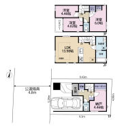 1階の納戸はファミリークローゼットに。玄関から近いので、コートや重くて汚れやすいゴルフバックやベビーカーをしまっても、まだまだ収納に余裕があります。
2階リビングで家族と過ごしながら、裏には、お風呂と洗濯機があります。
干すのは空に近い3階で、太陽の恵みを感じて、1日のはじまりです。
