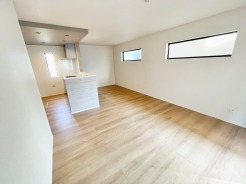 家族団らんの時間も増えそうなくつろぎのLDK。