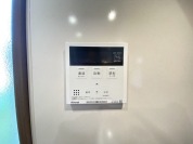 【給湯器操作パネル】