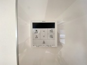 【給湯器操作パネル】